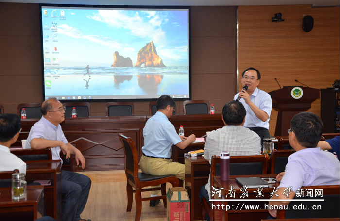 ��У���и���������ѧ����һ��ѧ���ƽ����Ͻ���